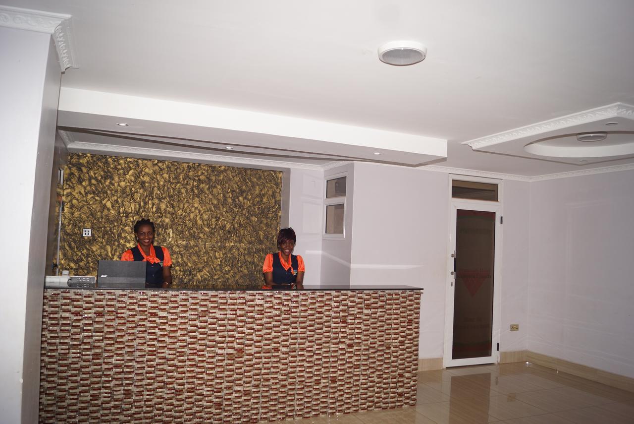 Diamonds Hotel Kampala Exterior photo