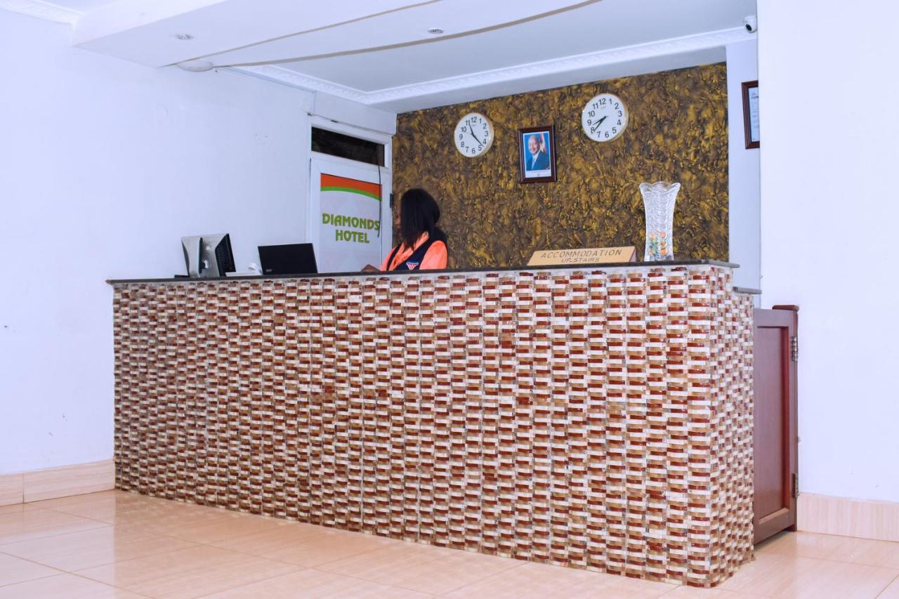 Diamonds Hotel Kampala Exterior photo